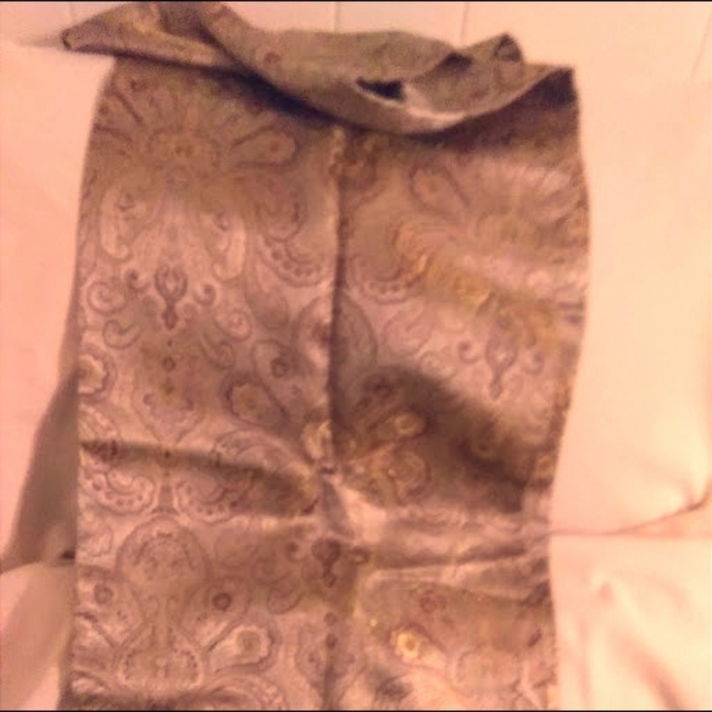 Woman scarf